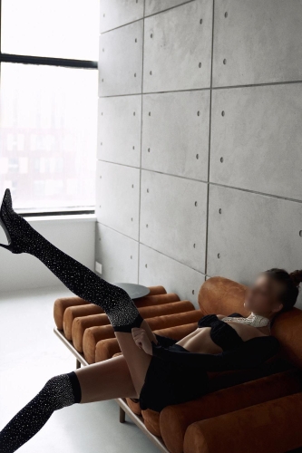 Полина Путана Санкт-Петербурга, телефон +7(911)830-07-53, возраст 28 - Фото 4